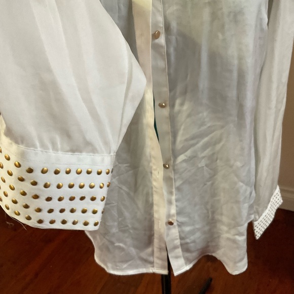 NYC XL cream button down blouse - Picture 2 of 4